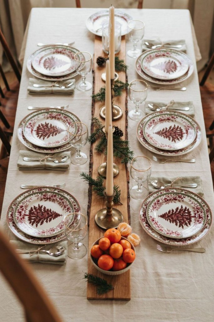 spode christmas tree tablescape